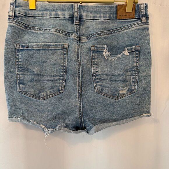 Distressed High-Waisted Denim Shorts- Light Wash - Picture 2 of 2